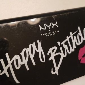 NYX powder palette